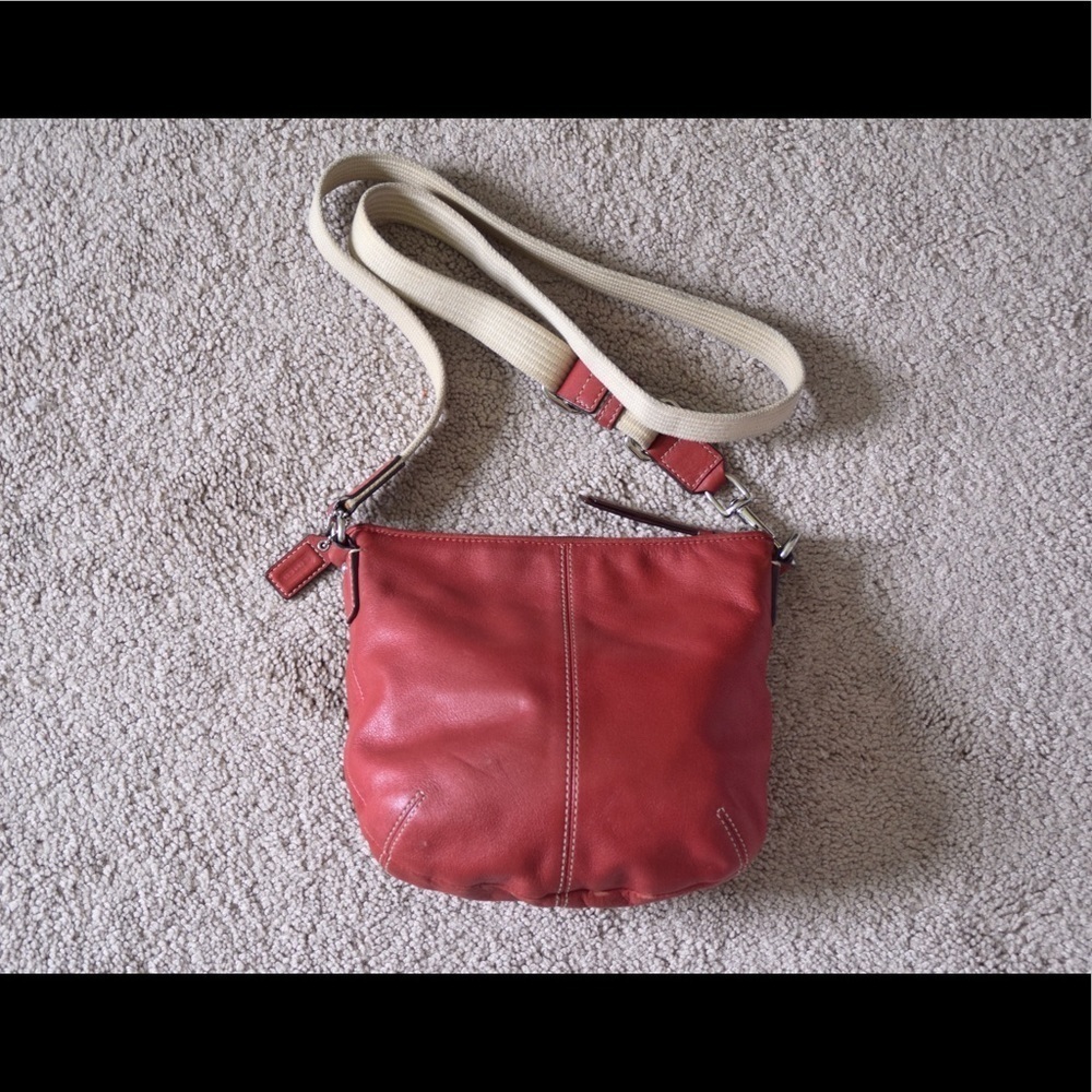 Vintage Coach leather cross body bag